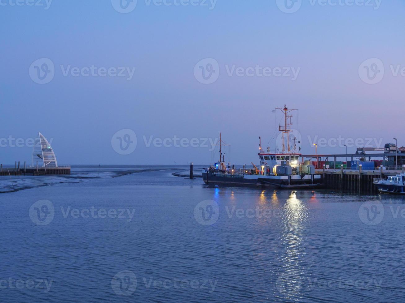 coucher de soleil sur l'ile de juist photo