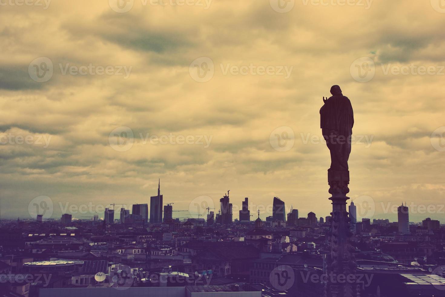 vue sur la ville de milan, italie photo