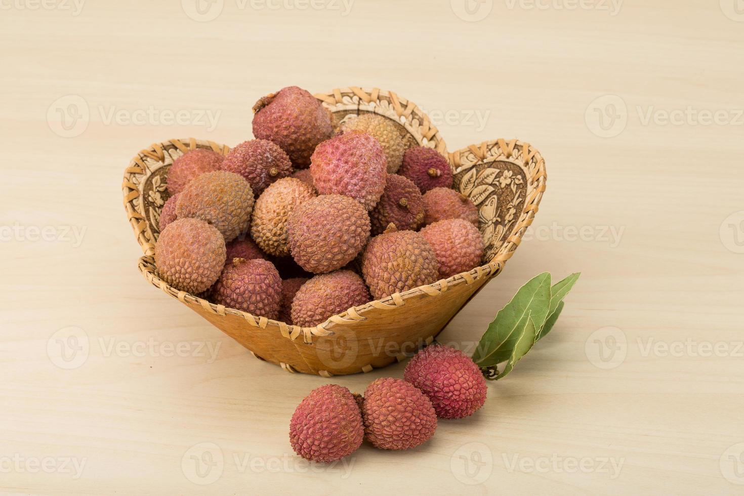 fruits tropicaux - litchi photo