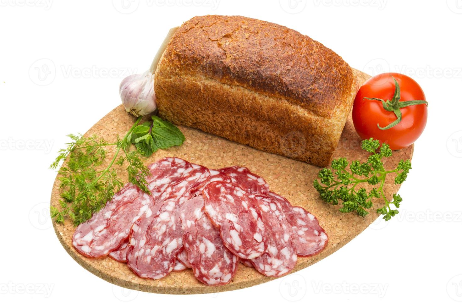 salami mûr frais photo