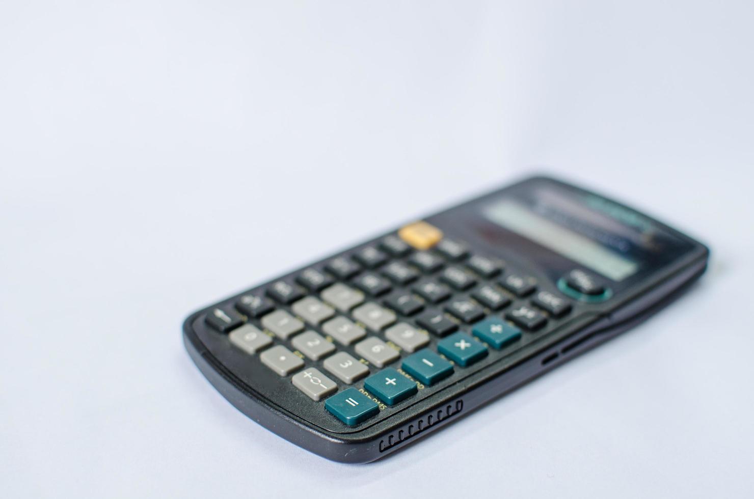 calculatrice sur blanc photo