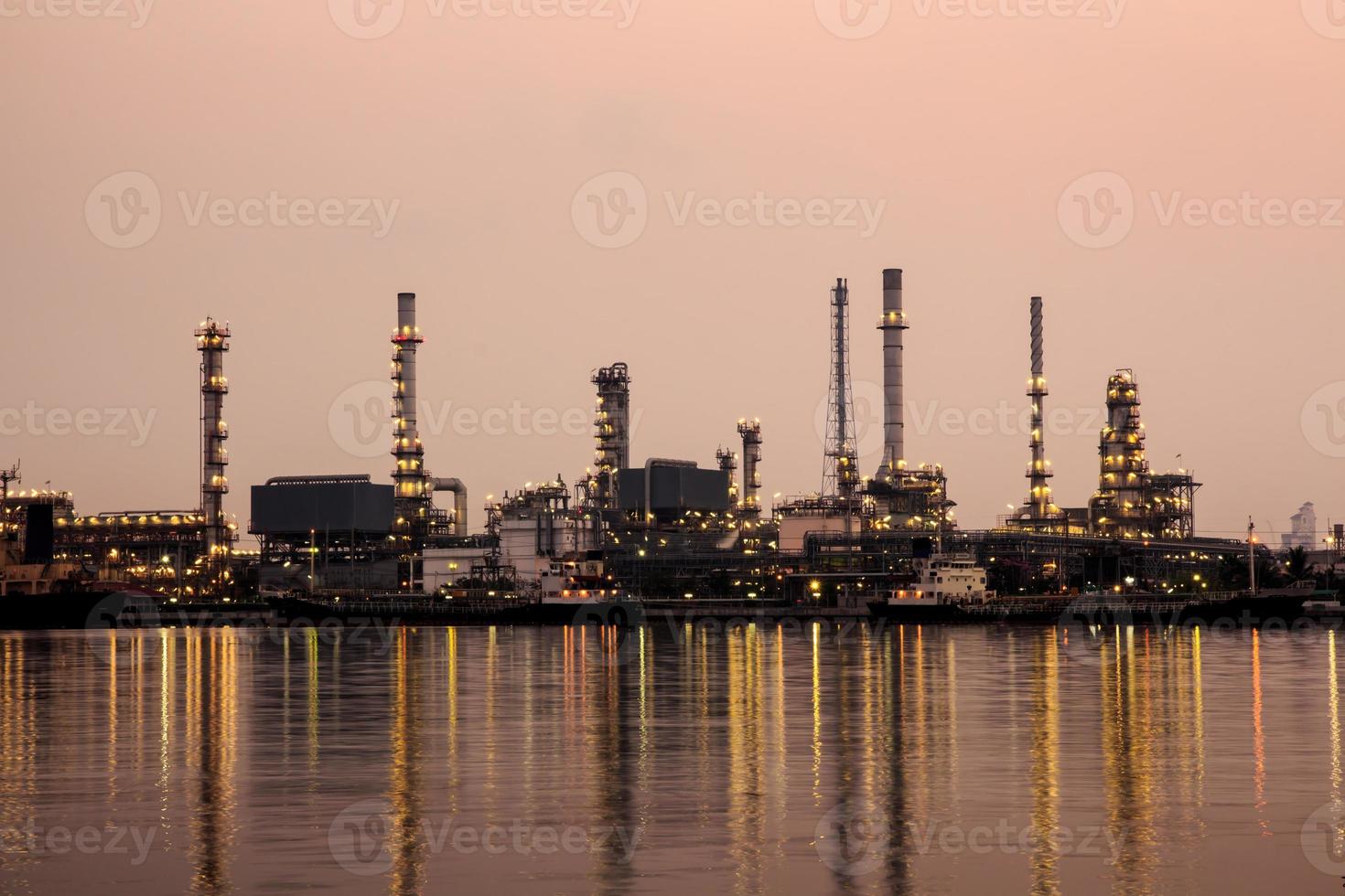 Raffinerie de pétrole à Bangkok en Thaïlande. photo