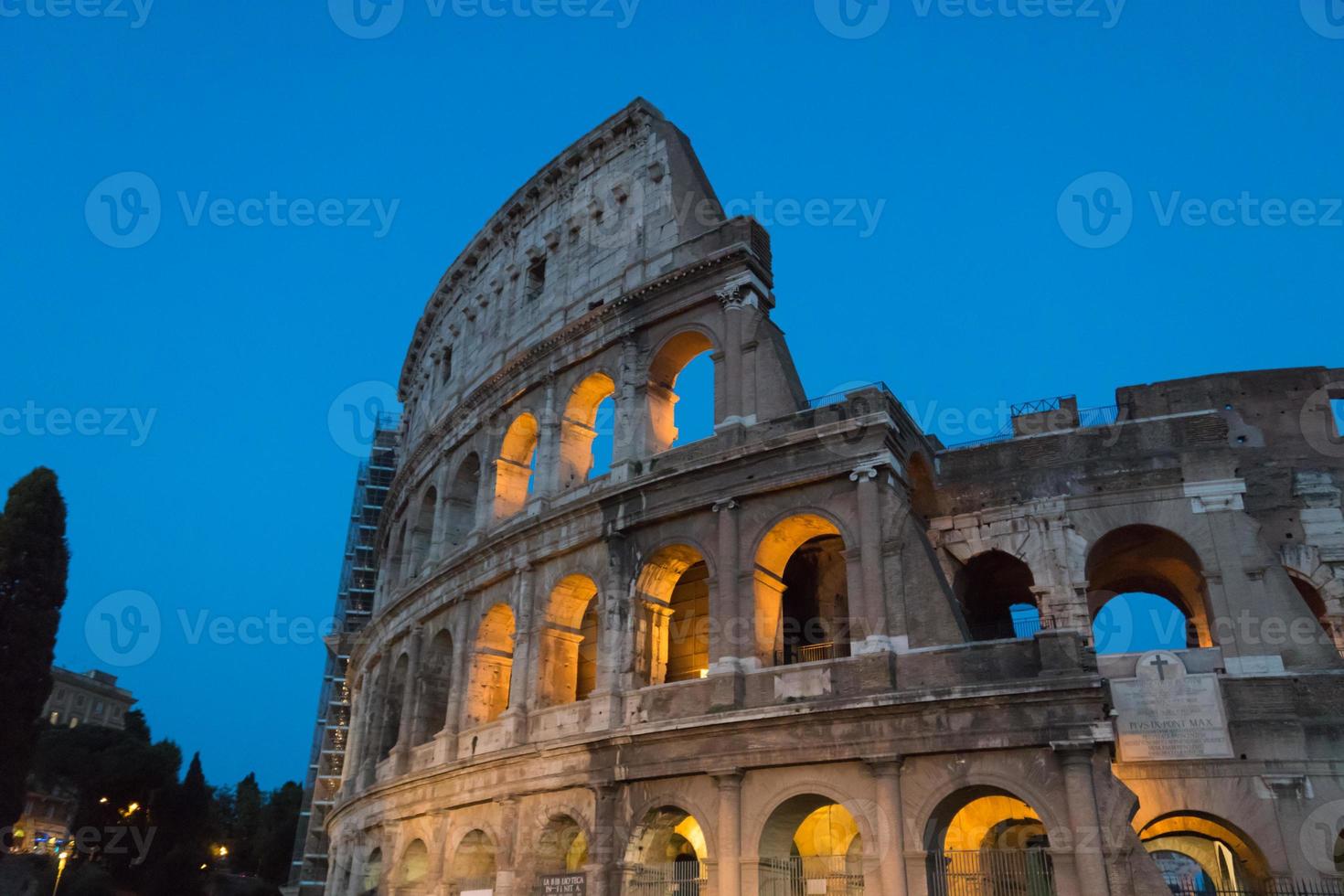 Colisée à Rome, Italie photo