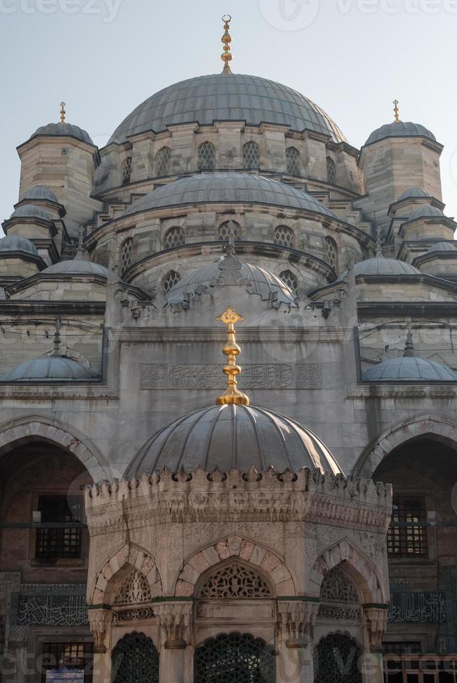détail de la mosquée yeni cami à istanbul photo
