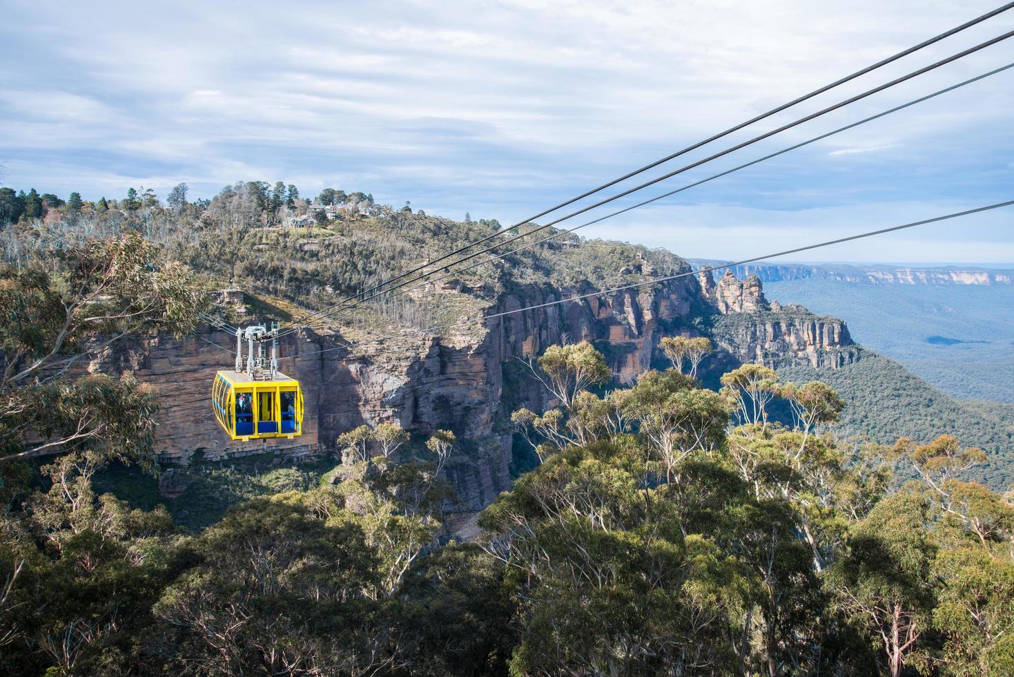 le cable sky way tour au parc national des montagnes bleues, nouvelle galles du sud, australie. photo