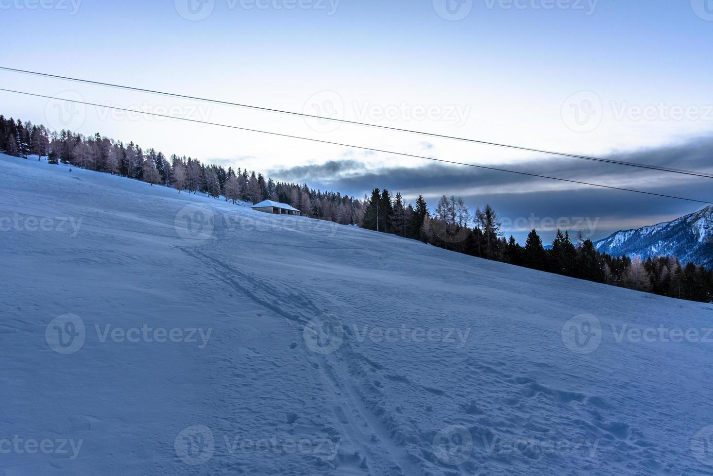 2021 12 11 cima larici lever de soleil dans la neige 1 photo