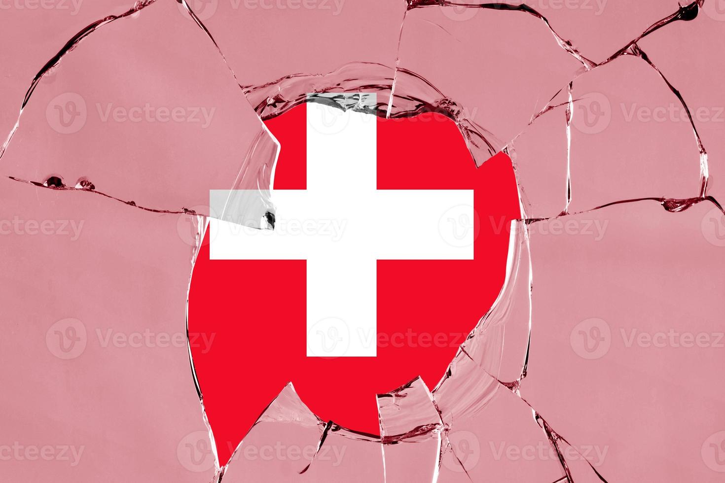 drapeau de la suisse sur verre photo