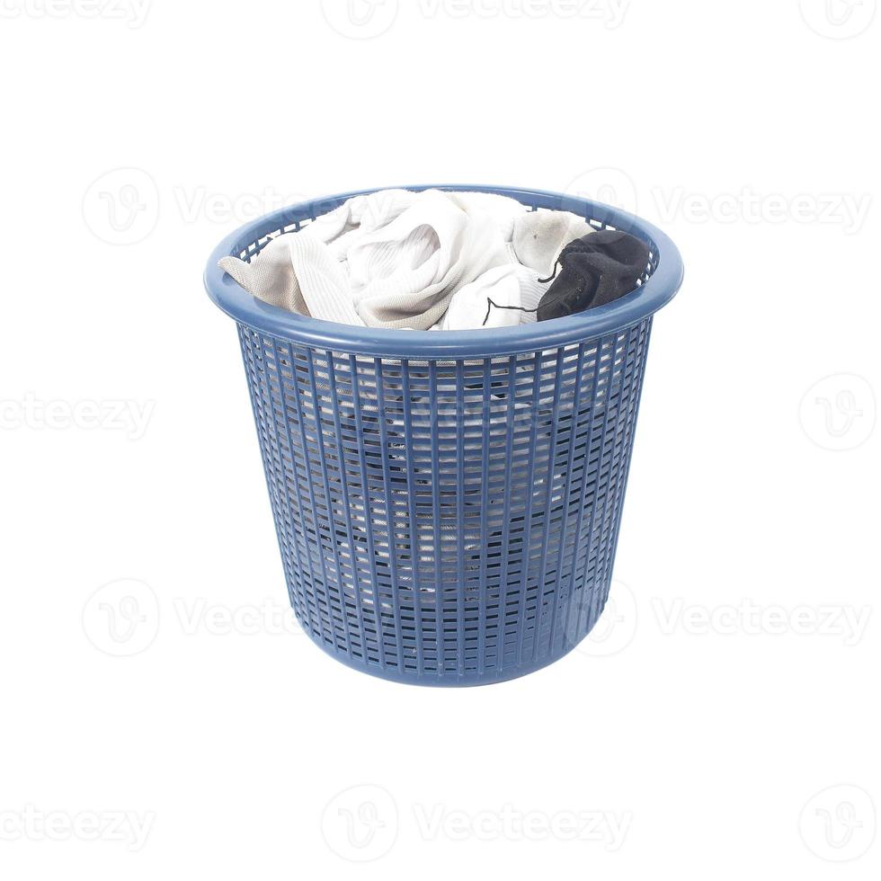 panier de linge sale chaussettes sales photo