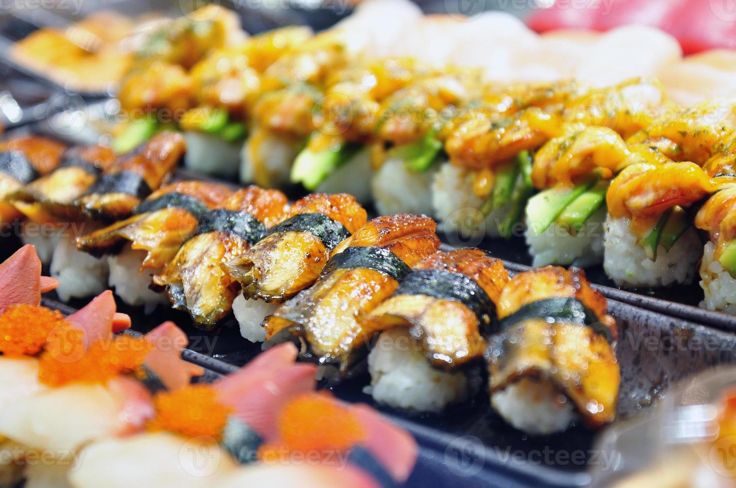 anguille nigiri sushi (unagi) photo