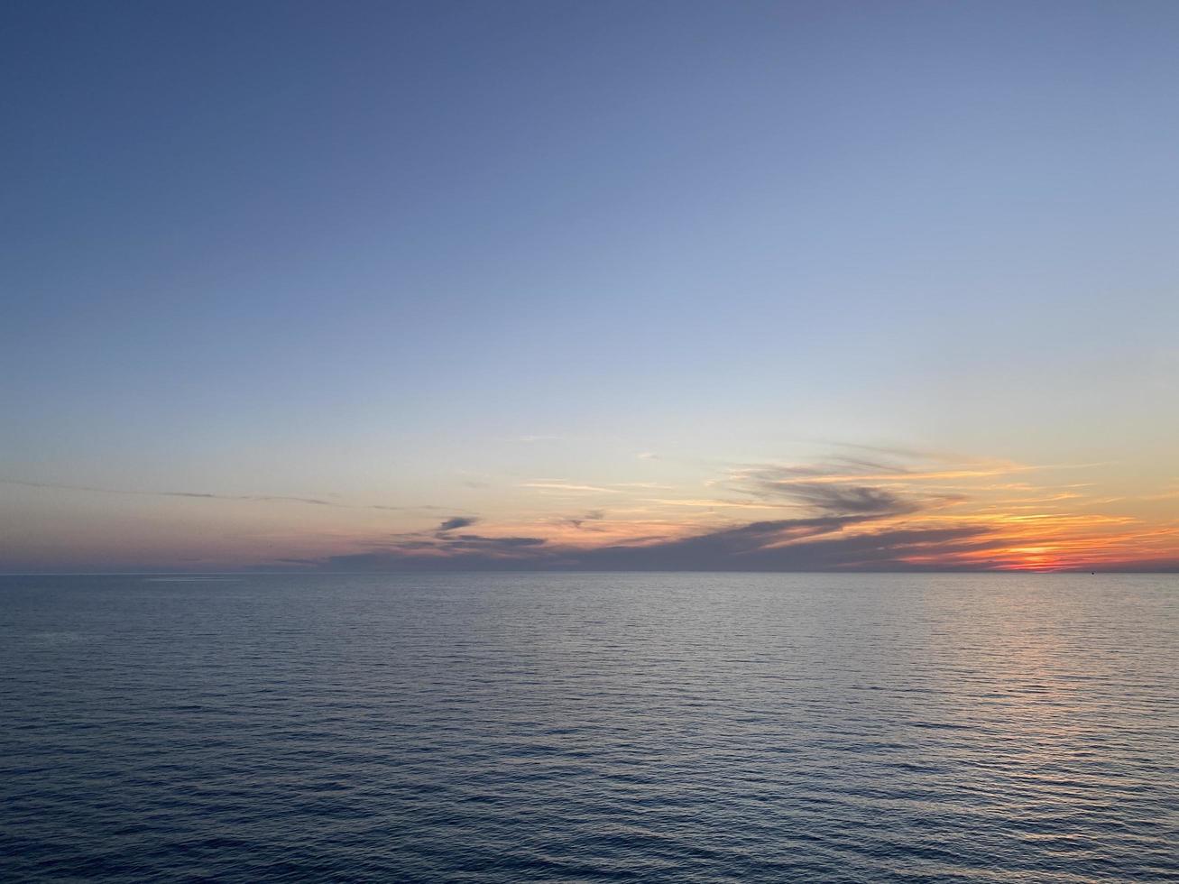 coucher de soleil sur la plage photo