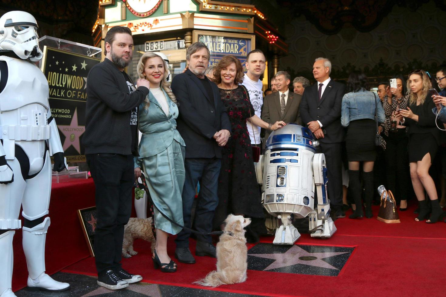 los angeles - 8 mars griffin hamill, chelsea hamill, mark hamill, marilou hamill, nathan hamill à la cérémonie des étoiles de mark hamill sur le hollywood walk of fame le 8 mars 2018 à los angeles, ca photo