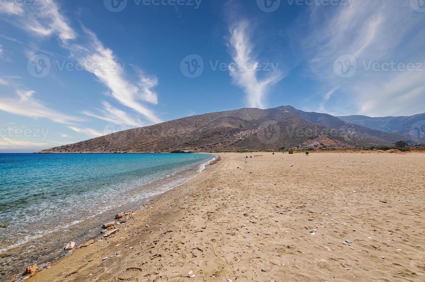 plage d'agia theodoti sur l'île d'ios, grèce photo