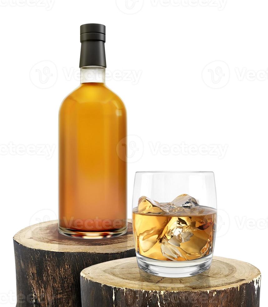 bouteille de whisky avec du verre sur une vieille bûche de bois photo