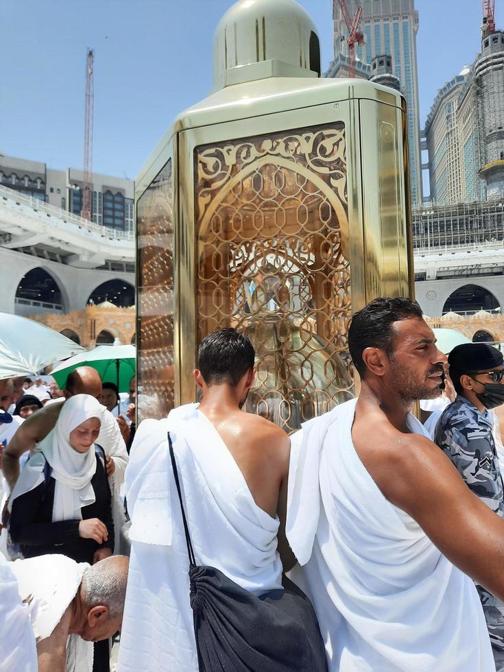 mecque, arabie saoudite, juin 2022 - belle vue sur la gare d'ibrahim ou maqam ibrahim à masjid al haram mecca. photo