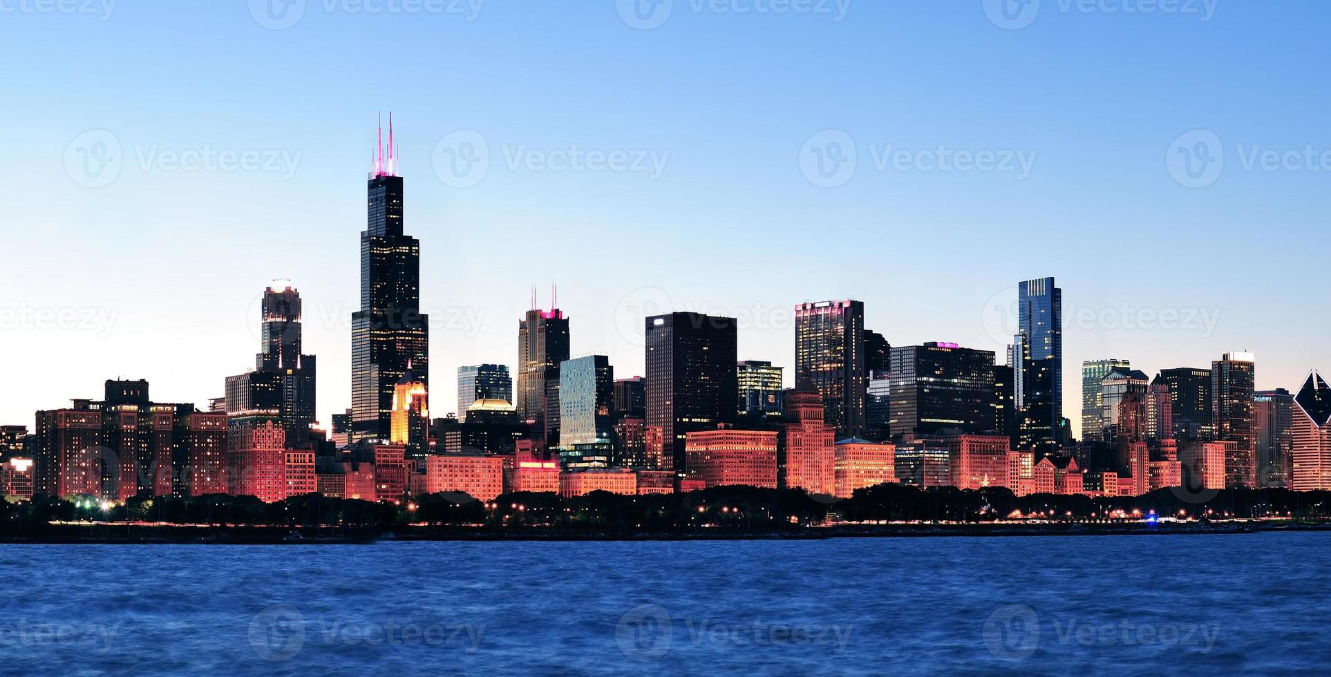 panorama de nuit de chicago photo