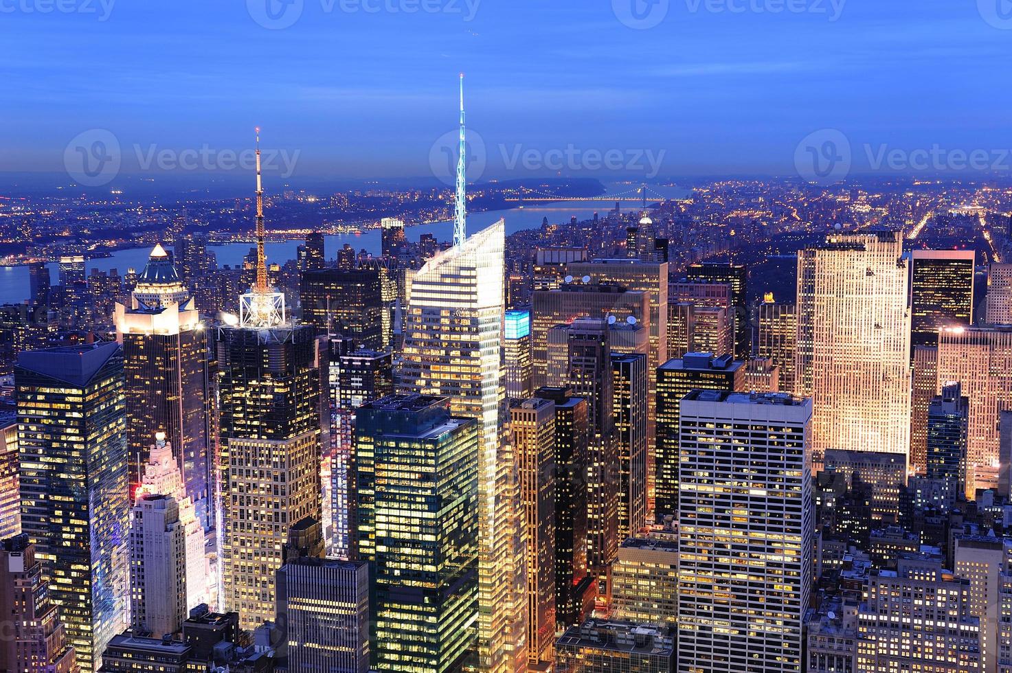 new york city manhattan fois carré nuit photo