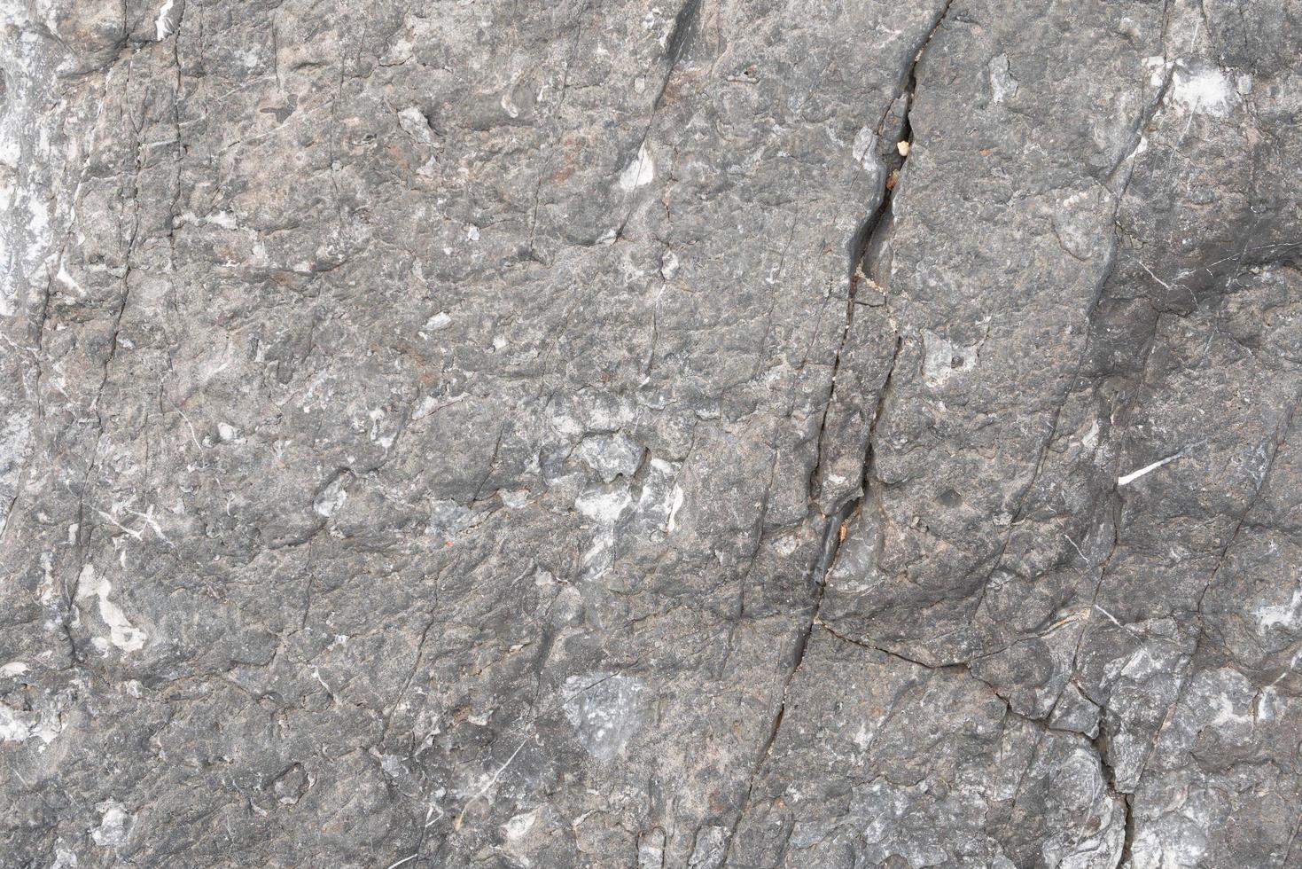 pierre grise avec une fracture photo