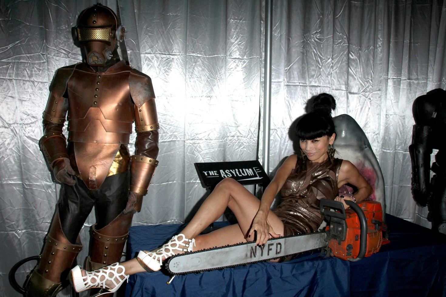 los angeles, 6 septembre - bai ling la nuit de la science-fiction, de la fantaisie et de l'horreur après la fête au stade iatse 80 le 6 septembre 2014 à burbank, ca photo