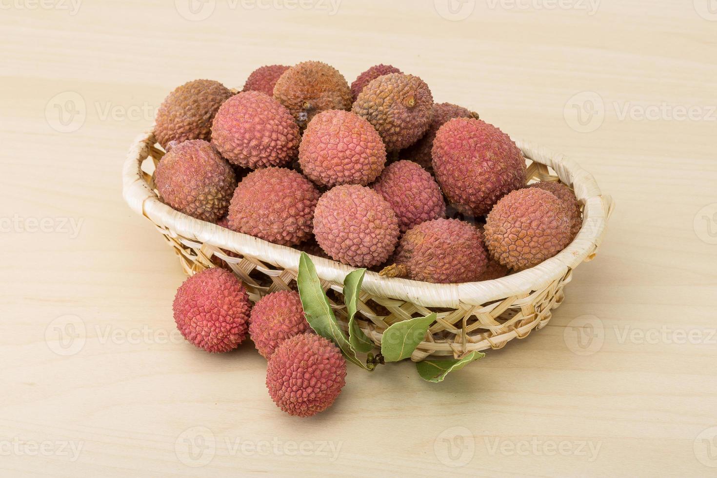 fruits tropicaux - litchi photo