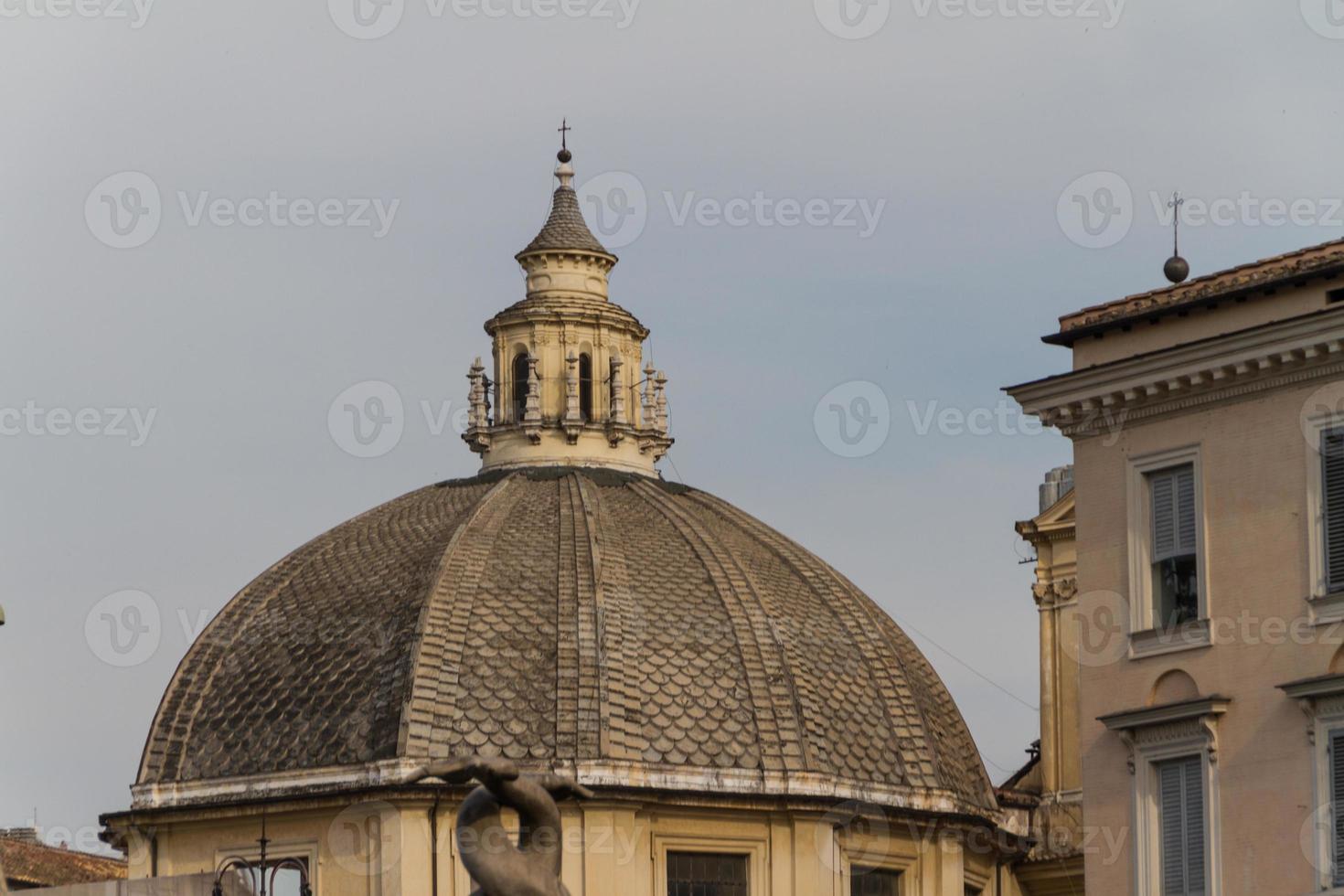 piazza del popolo à rome photo