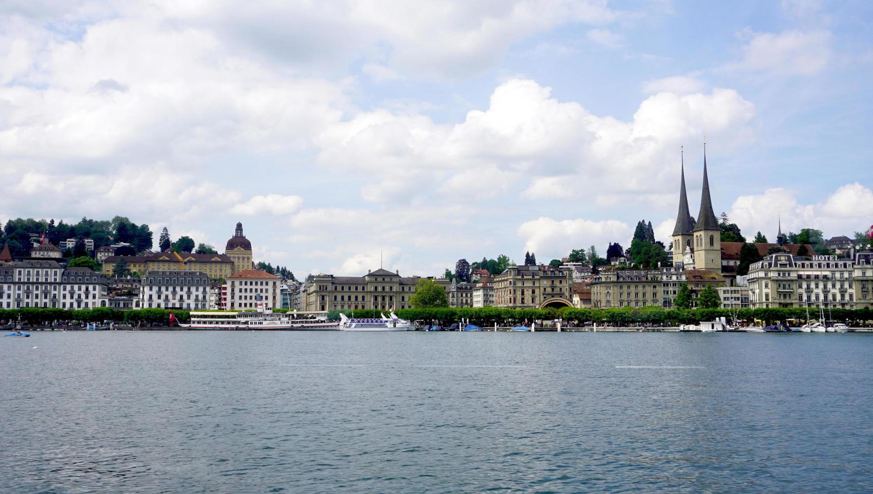 paysage de la vieille ville de lucerne photo