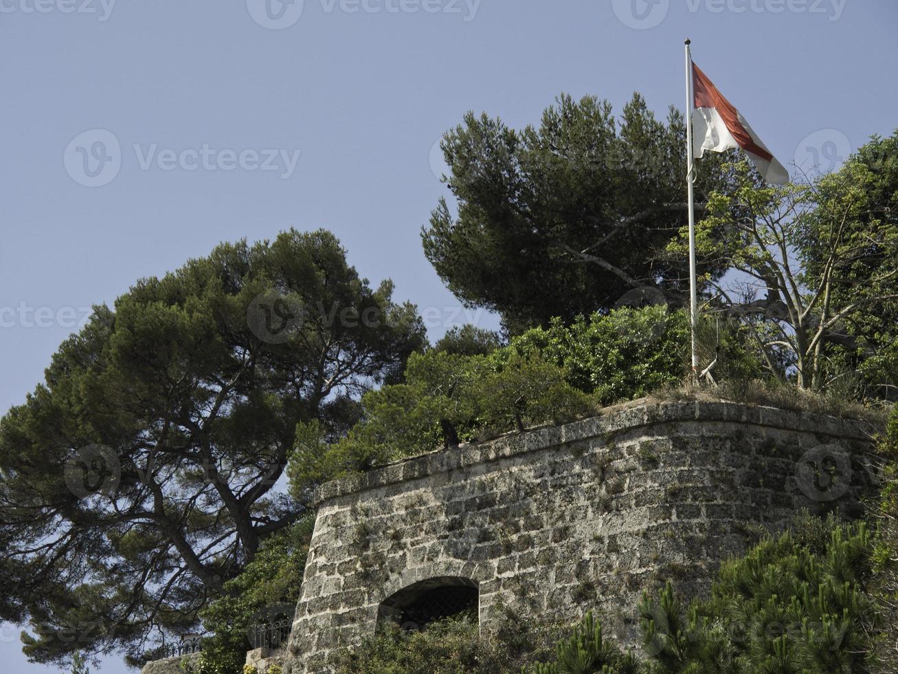 monaco au bord de la méditerranée photo