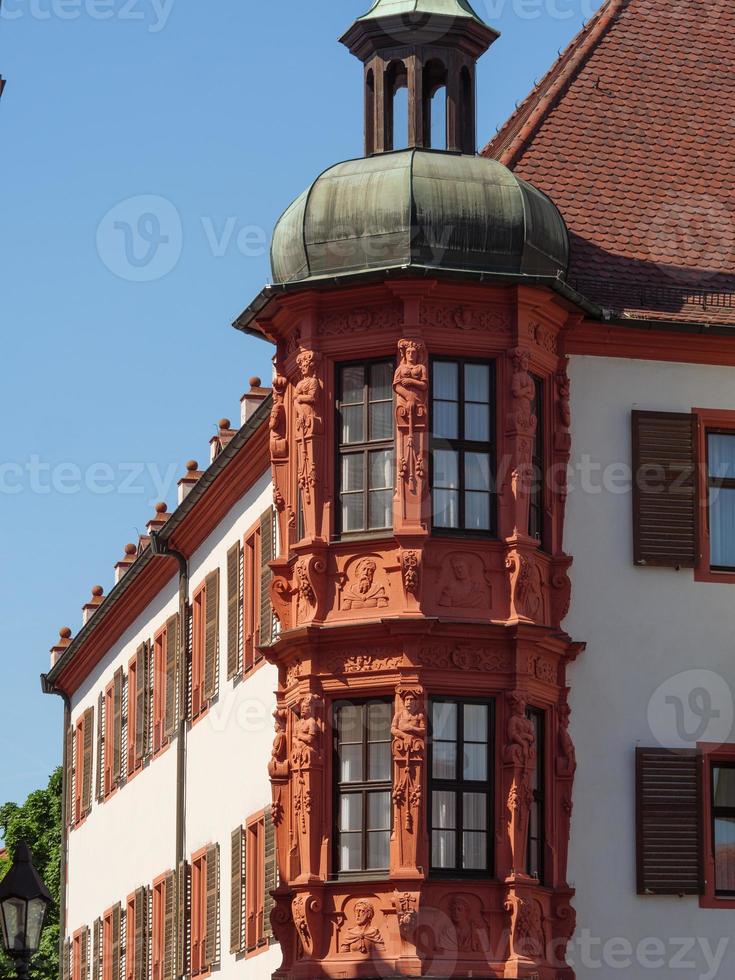 la ville de wuerzburg au bord de la rivière principale photo