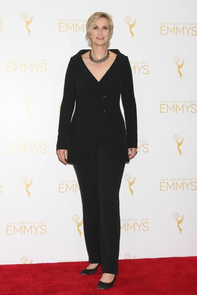 los angeles, 16 août - jane lynch aux creative emmy awards 2014, salle de presse au nokia theatre le 16 août 2014 à los angeles, ca photo