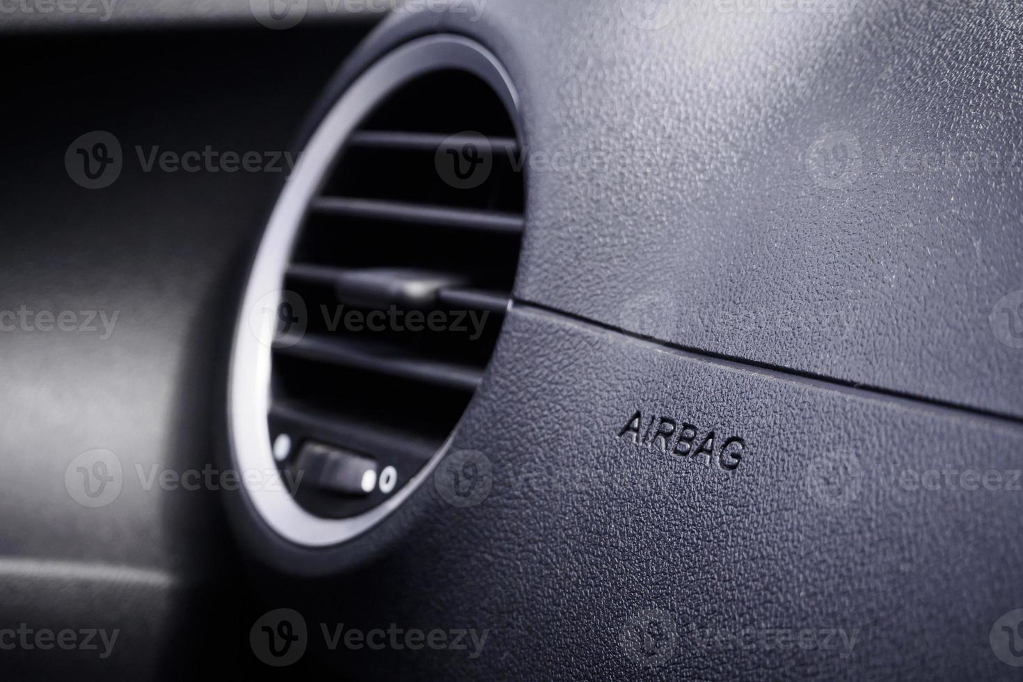 signe d'airbag de sécurité dans la voiture photo