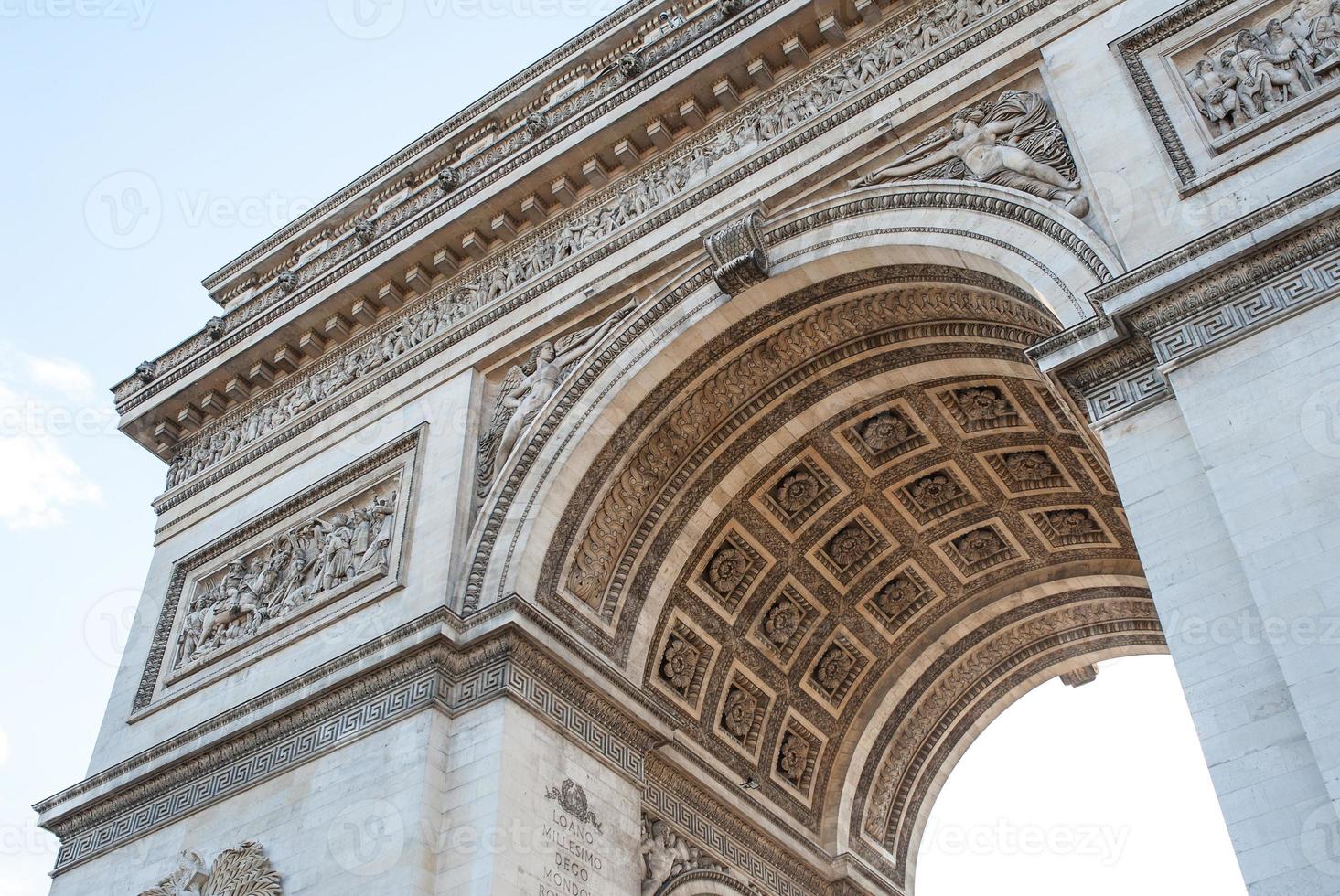 Arc de triomphe détail à paris, france. photo