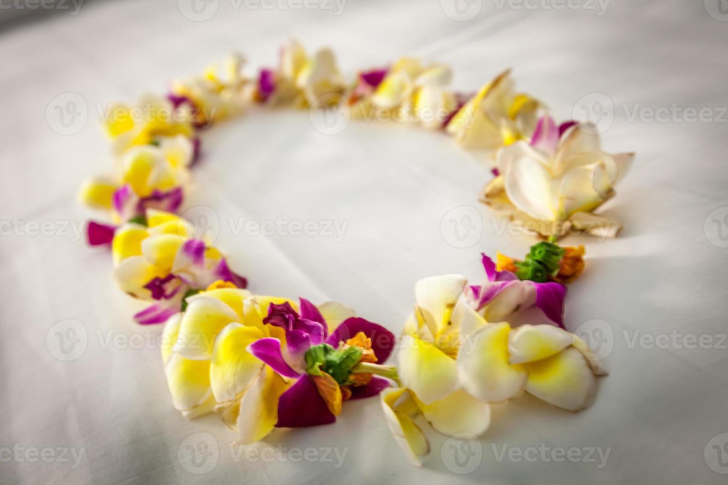 lei floral photo