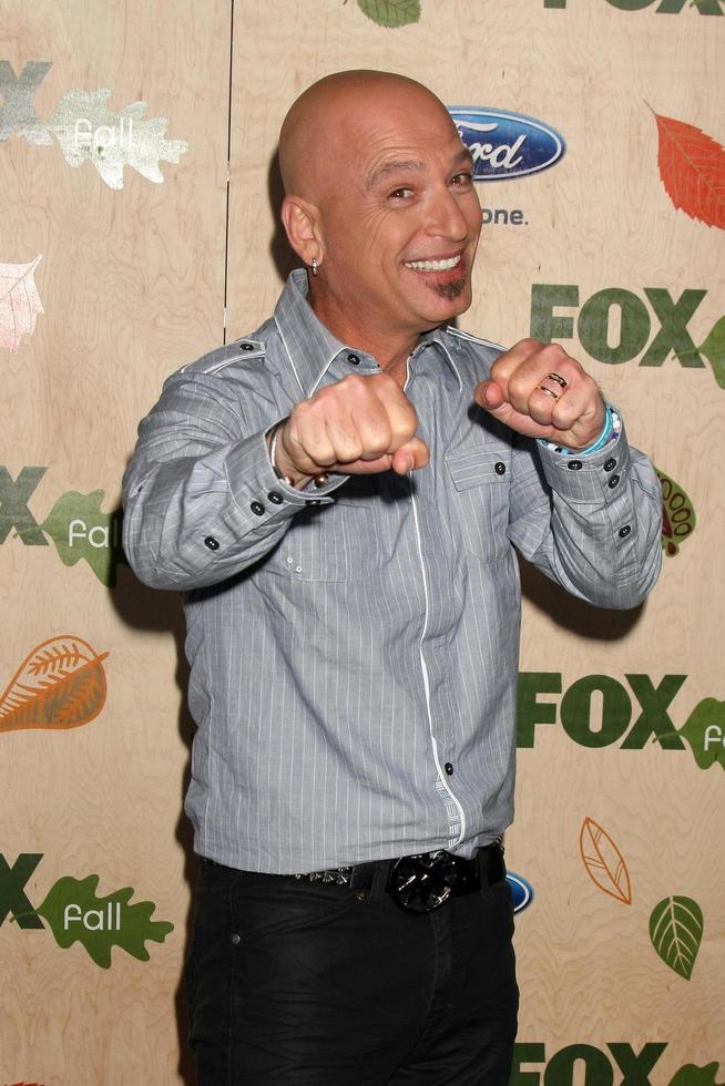 Los angeles, sep 12 - howie mandel arrivant à la 7e fête annuelle de l'éco-casino fox fall à la reliure le 12 septembre 2011 à culver city, ca photo