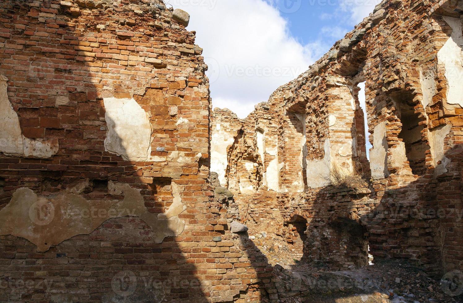 ruines golshany , biélorussie photo