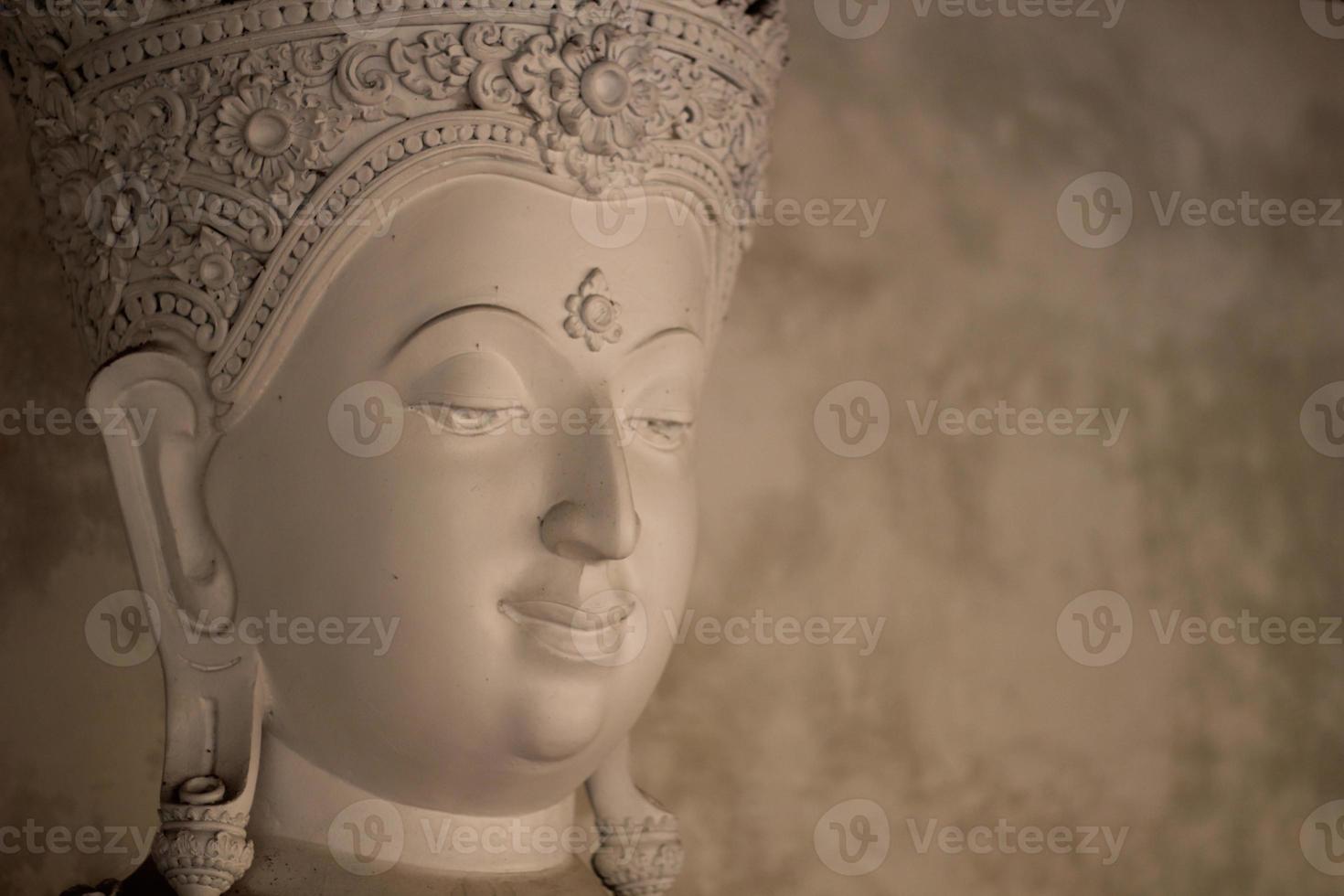 visage de Bouddha antique photo