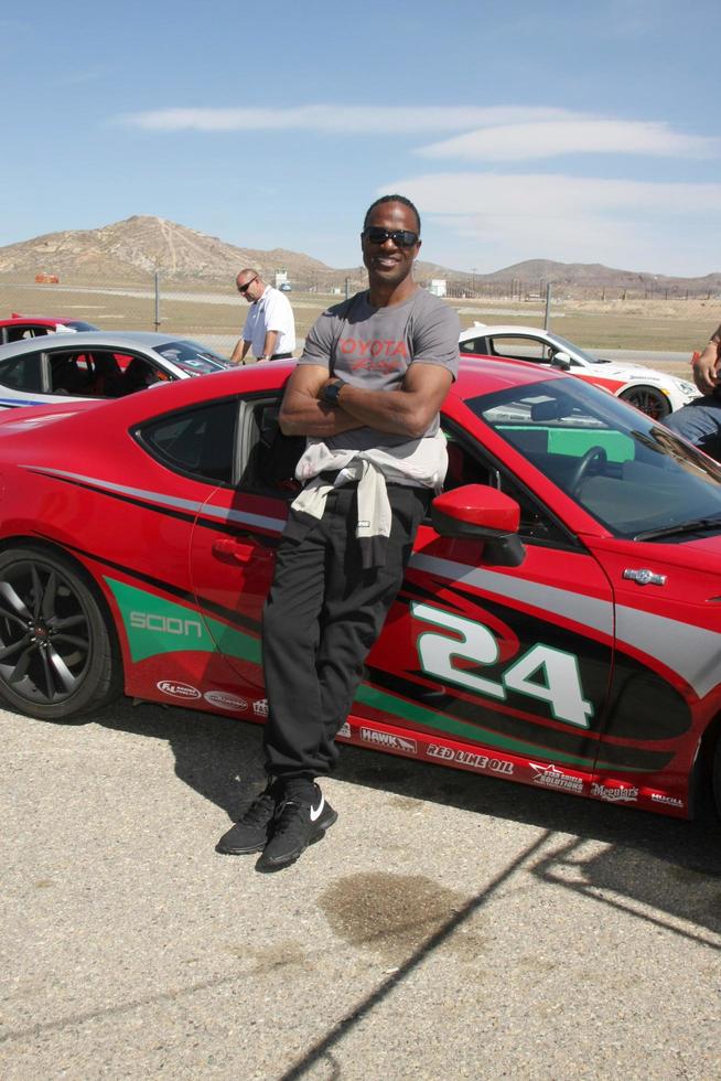 los angeles, 21 février - willie gault au grand prix de long beach pro celebrity race training au willow springs international raceway le 21 mars 2015 à rosamond, ca photo