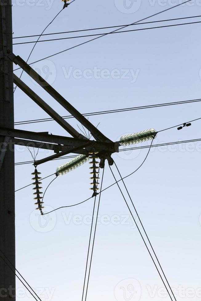 poteaux électriques à haute tension photo