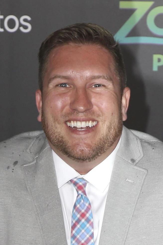 Los angeles, 17 février - nate torrence à la première de zootopia au théâtre el capitan le 17 février 2016 à los angeles, ca photo