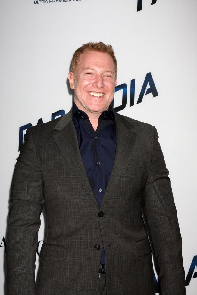 Los angeles, 8 août - ryan kavanaugh arrive à la paranoïa los angeles premiere à la Directors Guild of America le 8 août 2013 à los angeles, ca photo