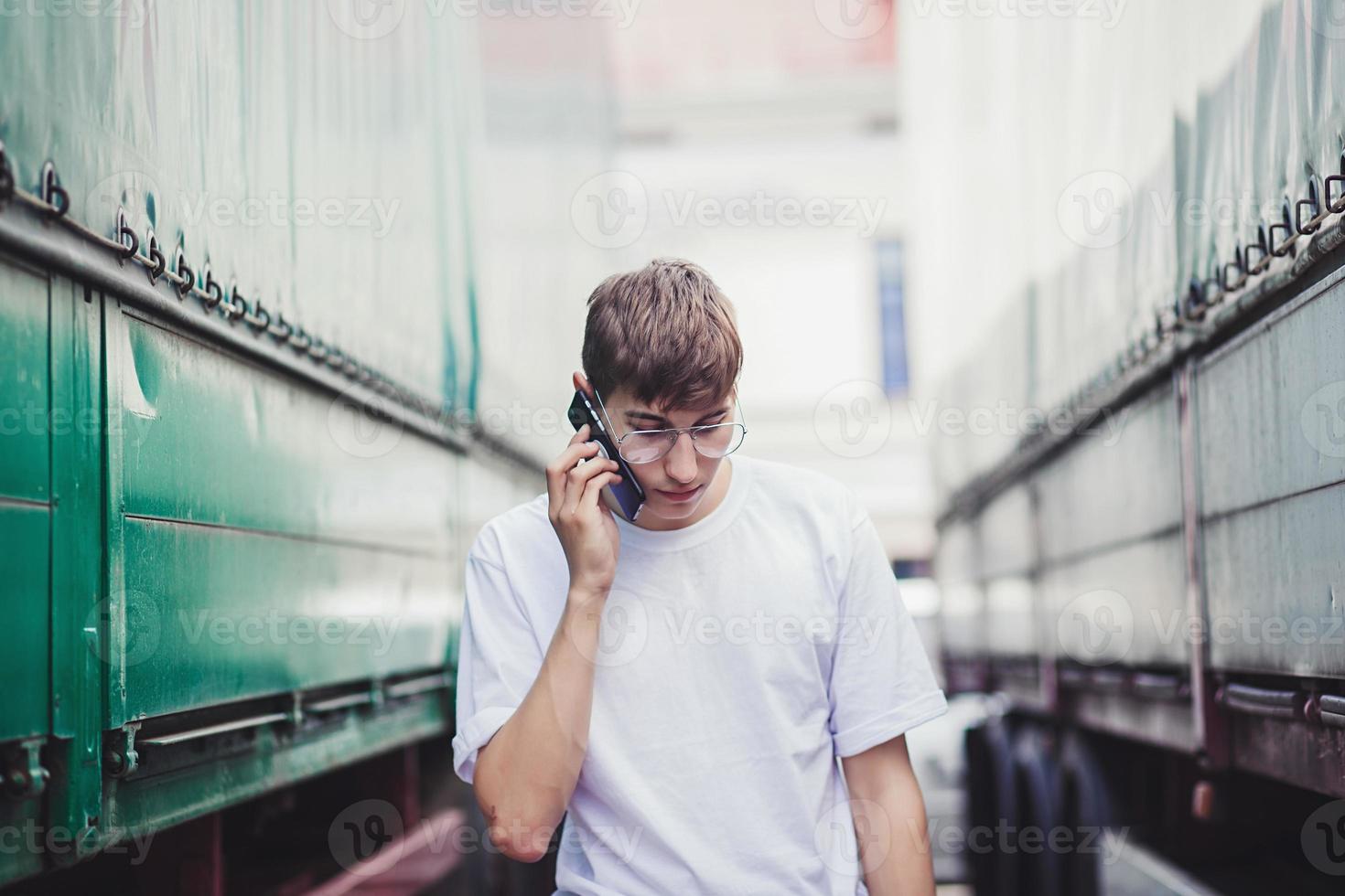 portrait d'homme heureux photo