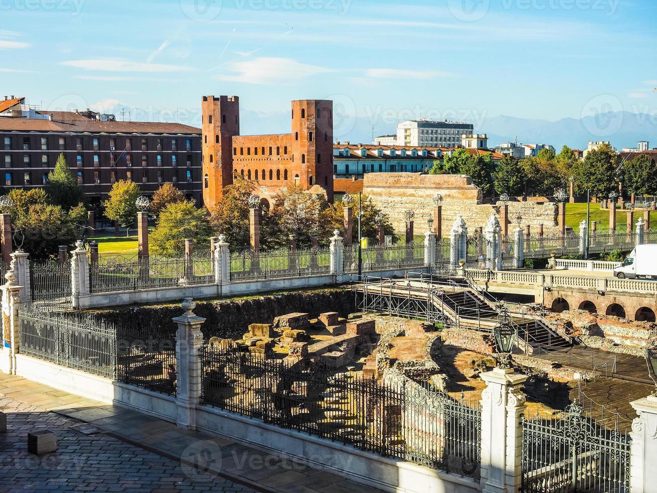 hdr porta palatina porte palatine à turin photo