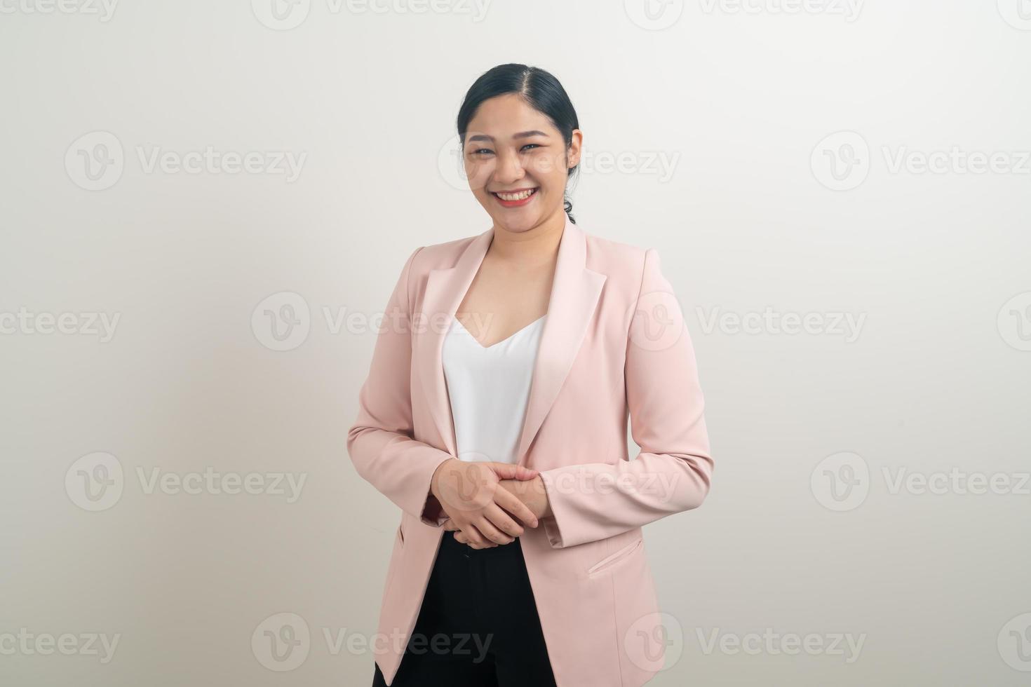 femme d'affaires asiatique avec un fond blanc photo