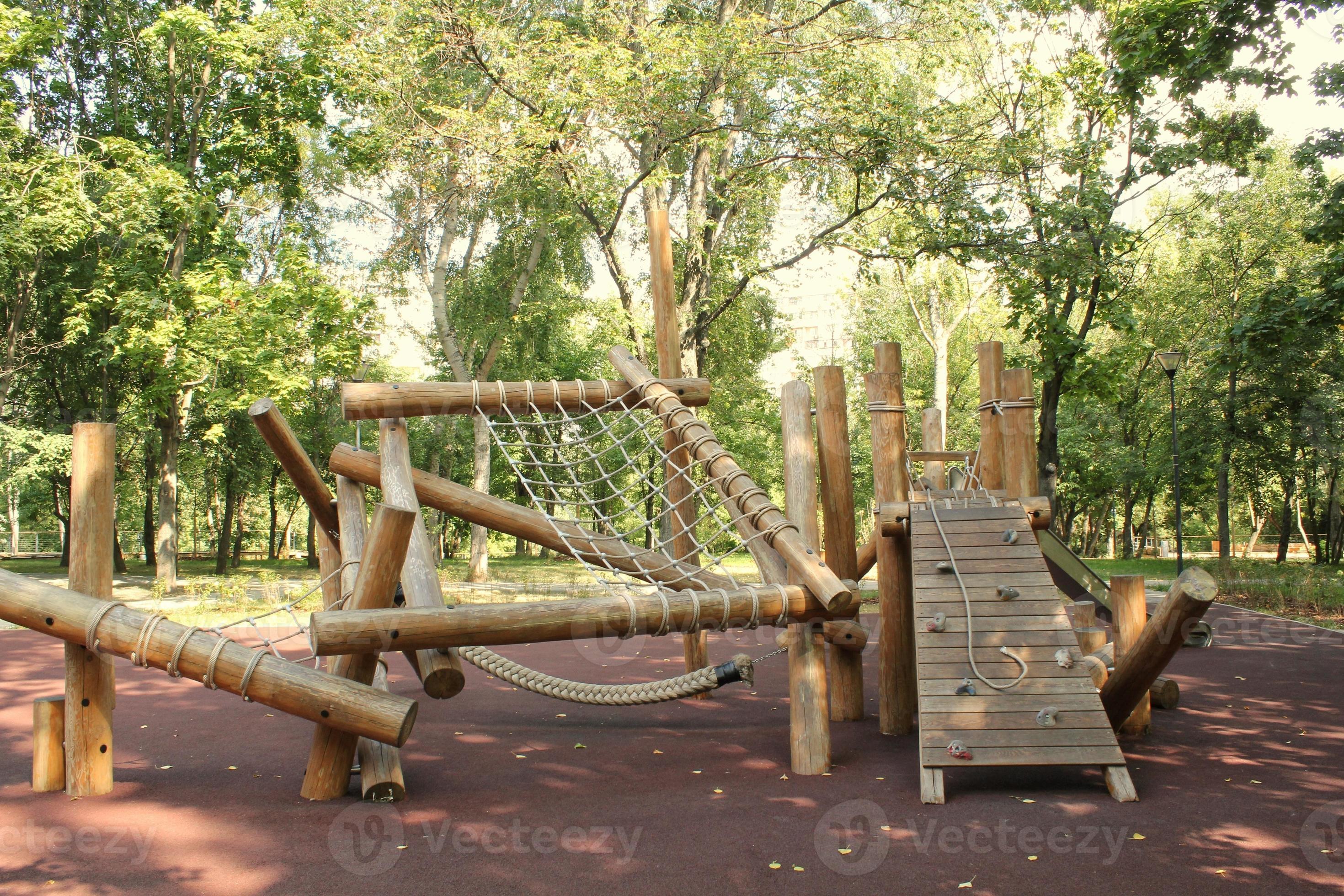 La location de jeux en bois: tellement plus écologique et ludique Astuces  Ecologie