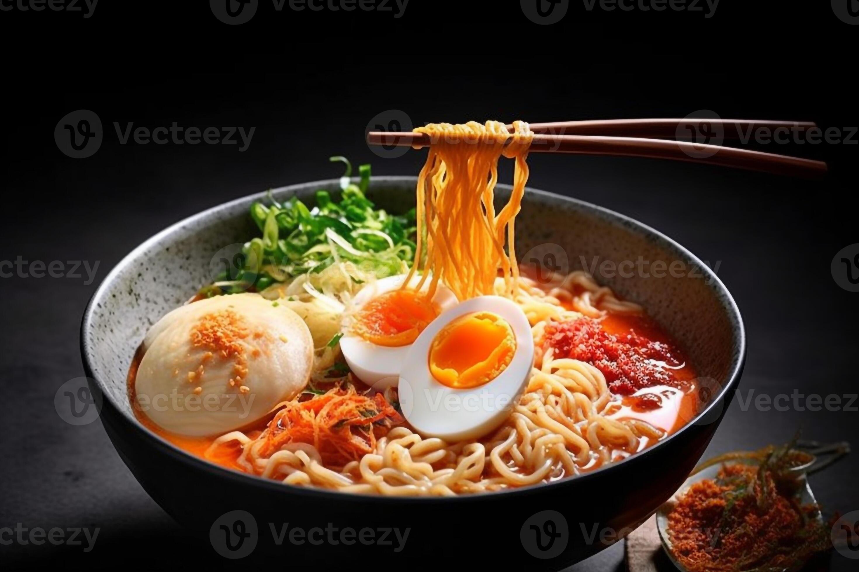 Haut vue ramens. traditionnel coréen ramen soupe avec Kimchi