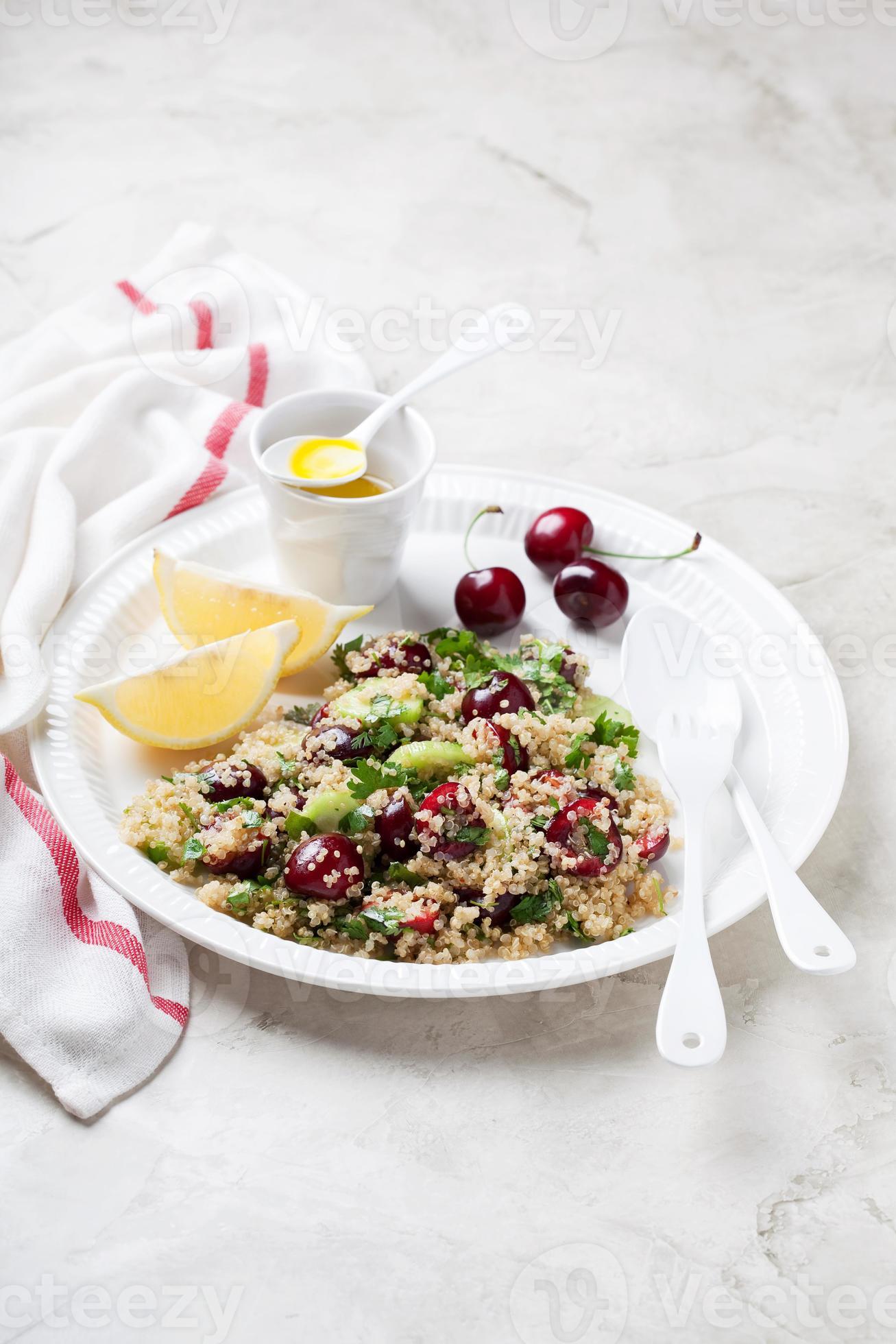 Salade de quinoa photo