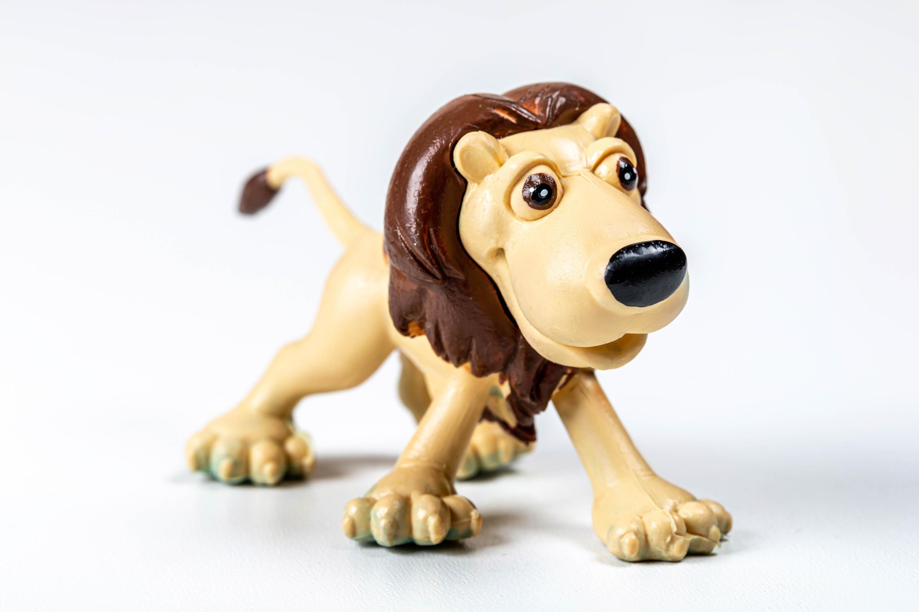 lion jouet pour enfants gros plan photo