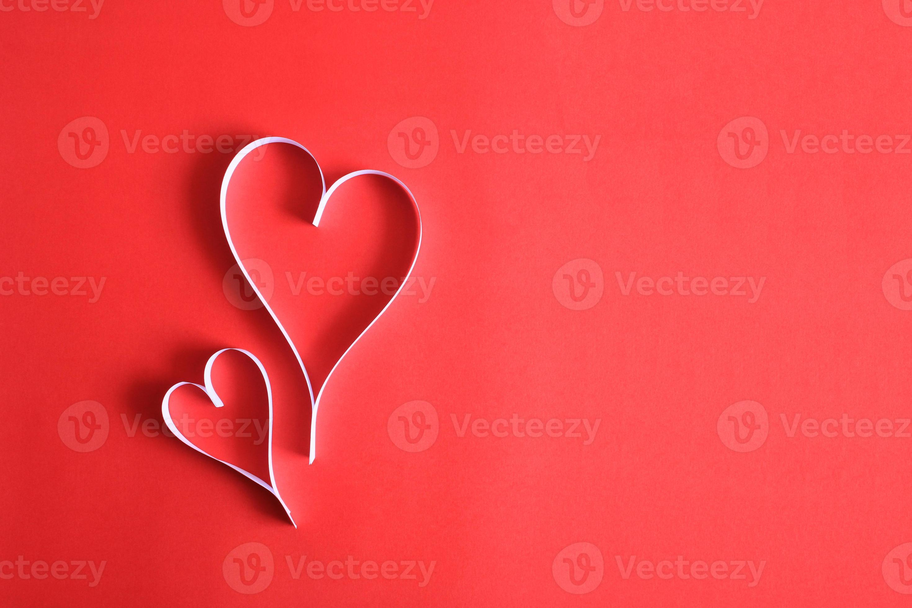 coeur papier saint valentin saint valentin - image 8091983 Photo de stock  chez Vecteezy
