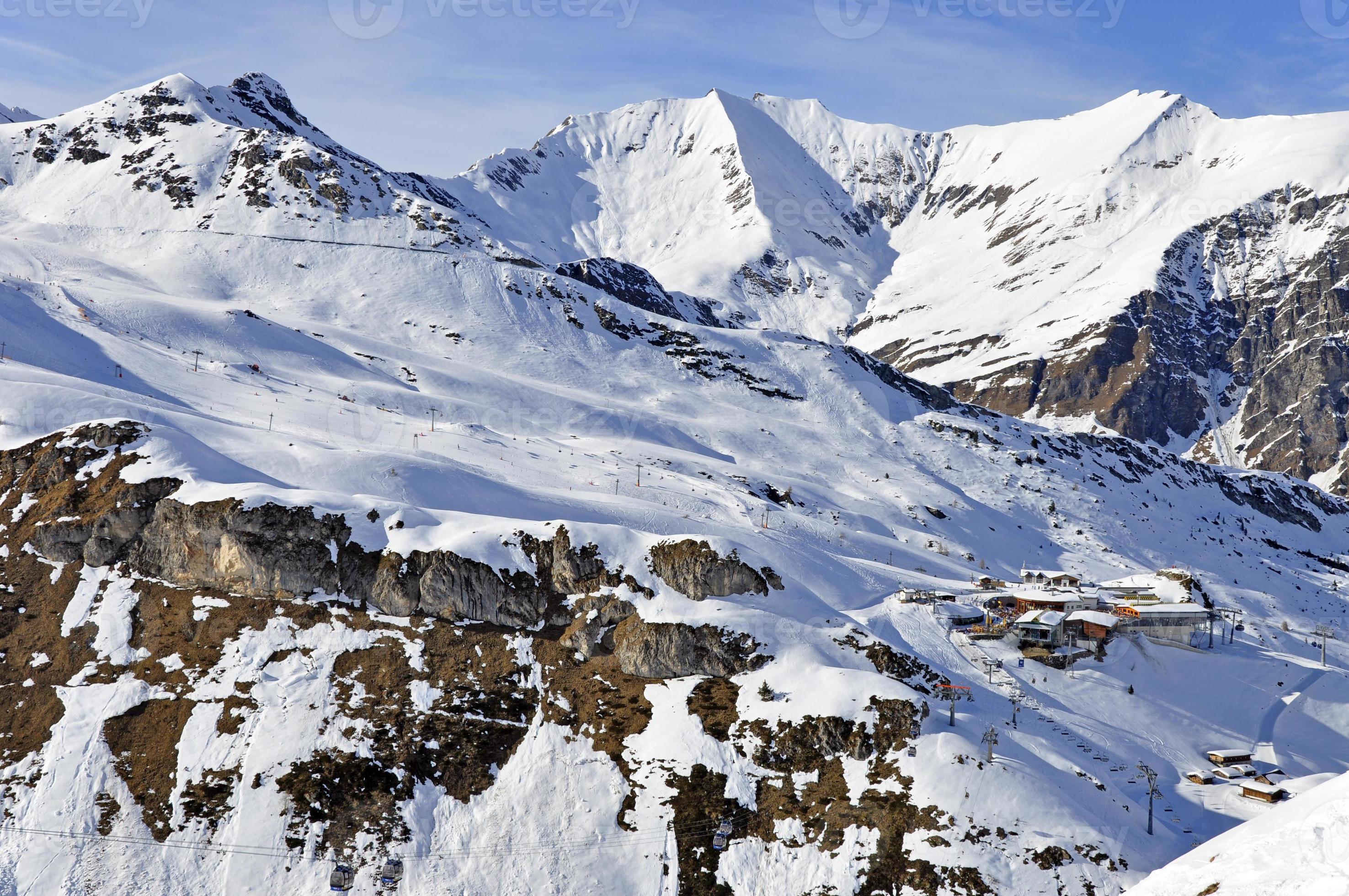 station de ski près du glacier hintertux photo