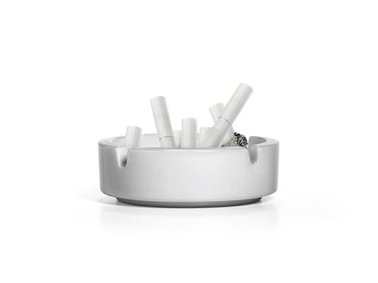 cigarette cendrier blanc Contexte cendre fumée bout 19894804 Photo de stock  chez Vecteezy