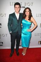 los angeles, 14 février - david henrie, maria canaux barrera au petit garçon los angeles première au regal 14 theatres le 14 avril 2015 à los angeles, ca photo