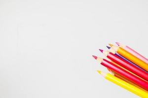 crayons de couleur pour les étudiants à utiliser à l'école ou au travail